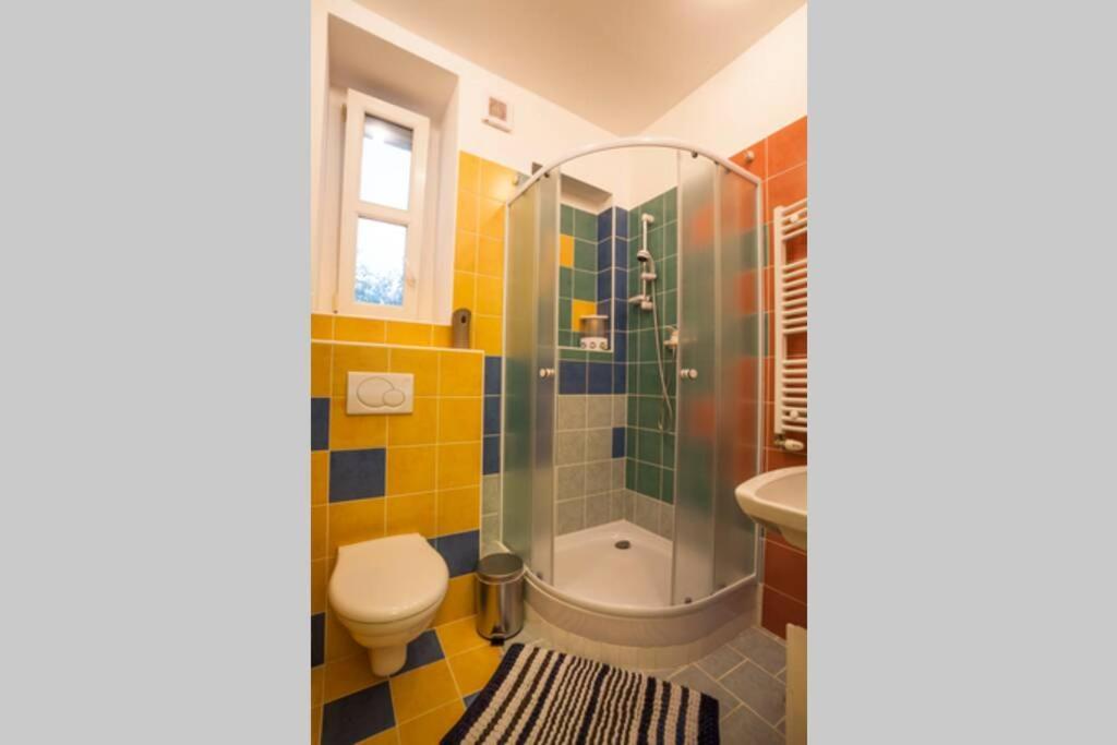 Luxury Air-Conditioned Family Apartment Spitalska Old Town Bratysława Zewnętrze zdjęcie